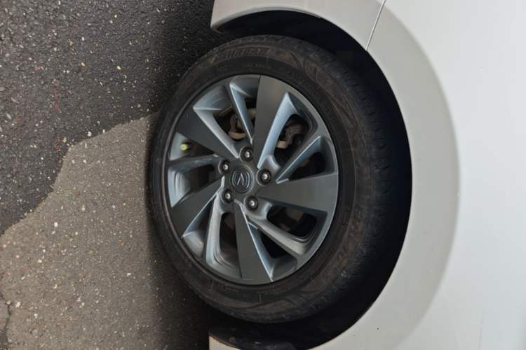 Used CHANGAN Eado DT 2018 1.6L Automatic Smart Enjoyment Model Left Front Wheel Hub