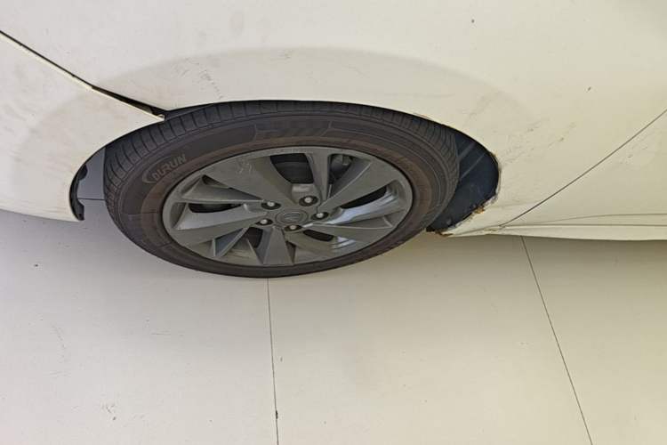 Used CHANGAN Eado DT 2018 1.6L Manual Comfort Model Left Front Wheel Hub