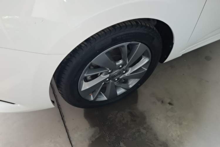 Used CHANGAN Eado DT 2018 1.6L Automatic Smart Enjoyment Model Left Front Wheel Hub