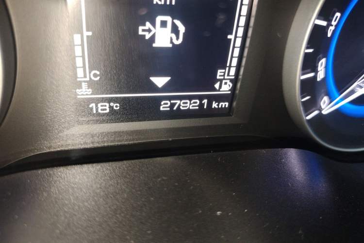 Used CHANGAN Eado DT 2018 1.6L Automatic Smart Enjoyment Model Odometer Close Up