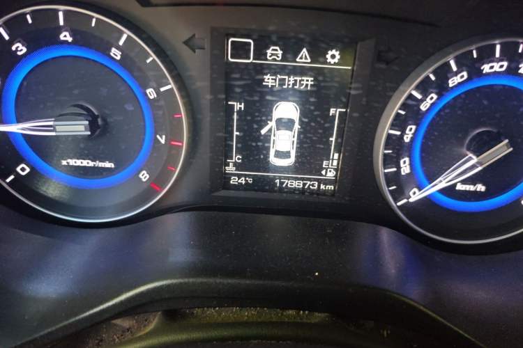 Used CHANGAN Eado DT 2018 1.6L Manual Enjoyment Model Odometer Close Up
