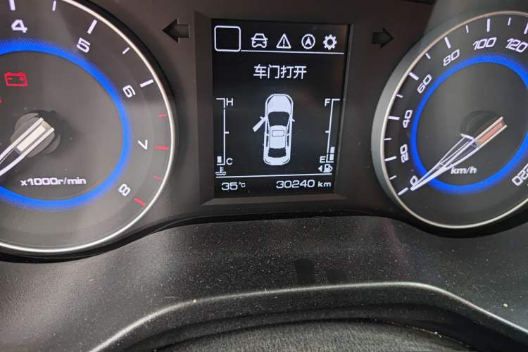Used CHANGAN Eado DT 2018 1.6L Manual Smart Enjoyment Model Odometer Close Up