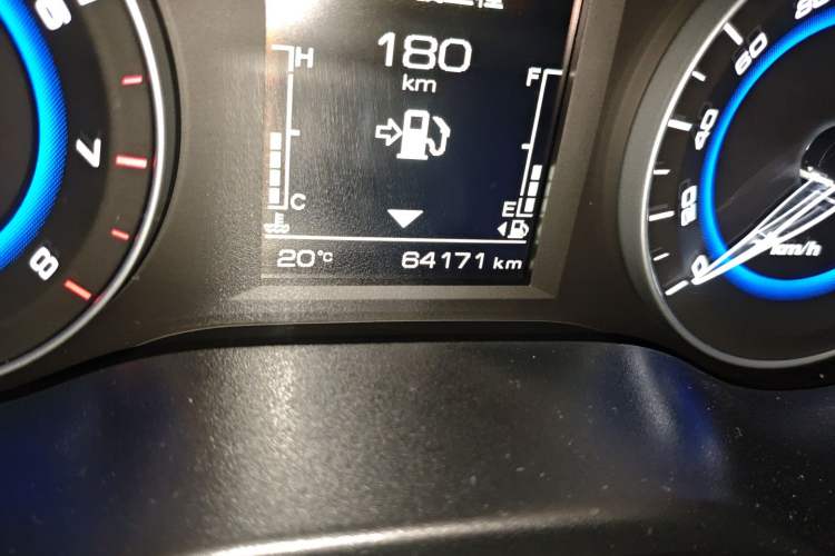 Used CHANGAN Eado DT 2018 1.6L Automatic Smart Enjoyment Model Odometer Close Up