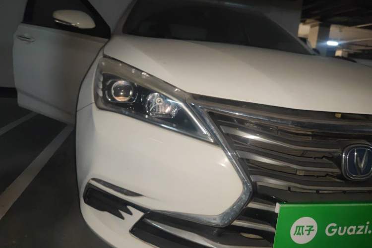 Used CHANGAN Eado DT 2018 1.6L Automatic Smart Enjoyment Model Right Front Headlight