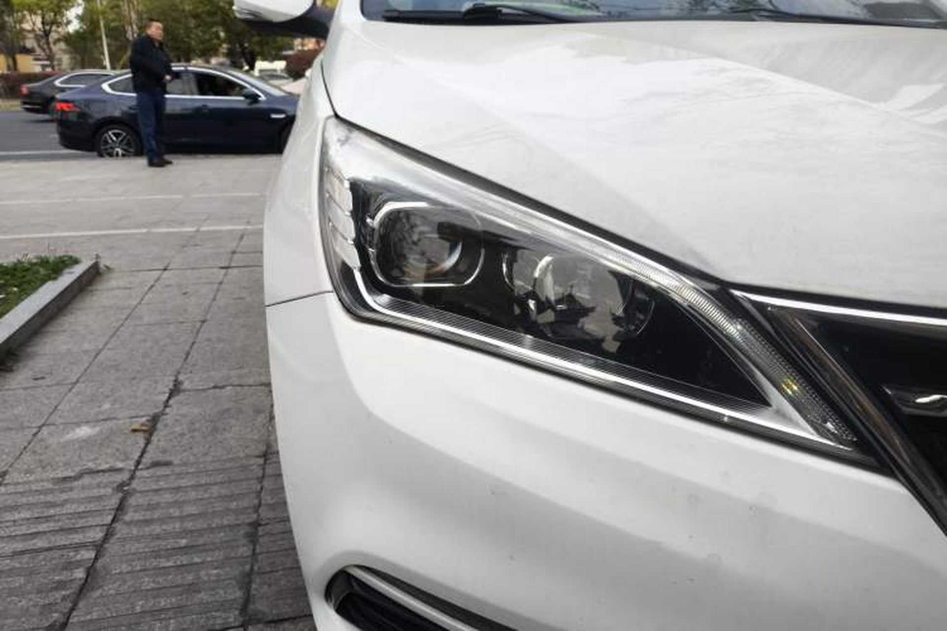 Used CHANGAN Eado DT 2018 1.6L Manual Comfort Model Right Front Headlight