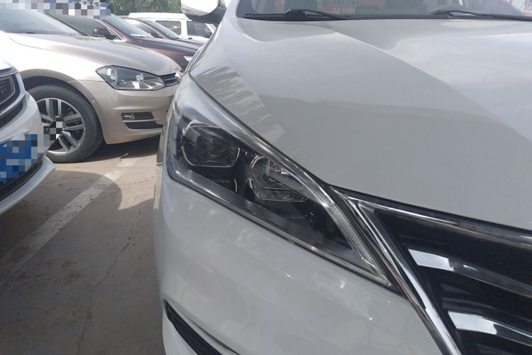 Used CHANGAN Eado DT 2018 1.6L Manual Smart Enjoyment Model Right Front Headlight