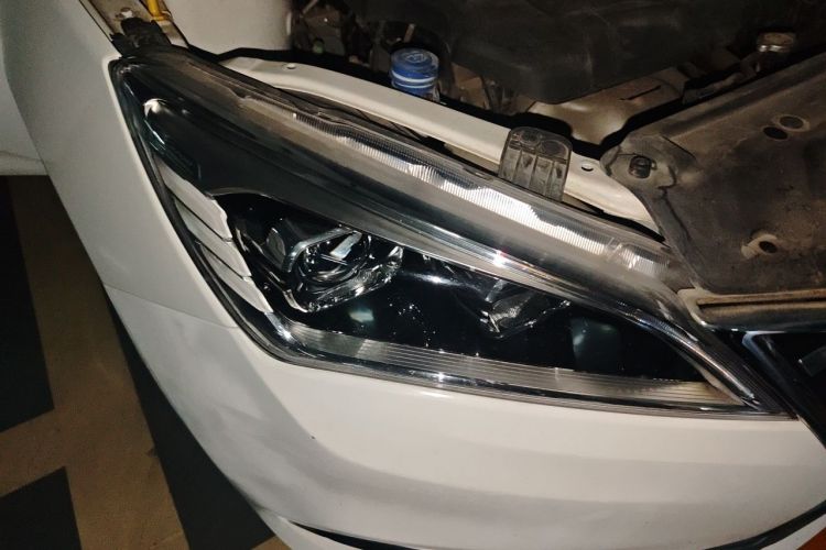 Used CHANGAN Eado DT 2018 1.6L Manual Smart Enjoyment Model Right Front Headlight