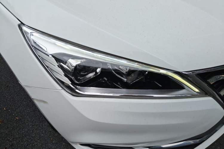 Used CHANGAN Eado DT 2018 1.6L Automatic Enjoyment Model Right Front Headlight
