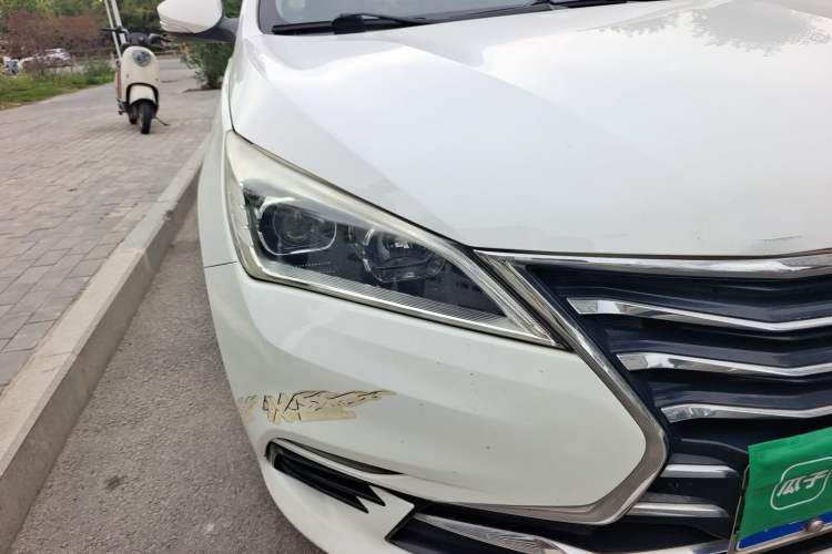Used CHANGAN Eado DT 2018 1.6L Manual Enjoyment Model Right Front Headlight