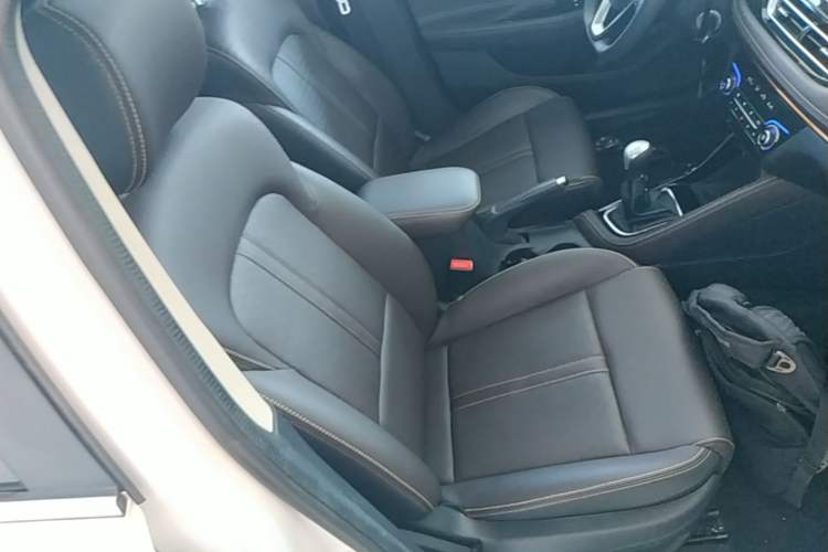 Used CHANGAN Eado DT 2018 1.6L Manual Smart Enjoyment Model Right Front Seat