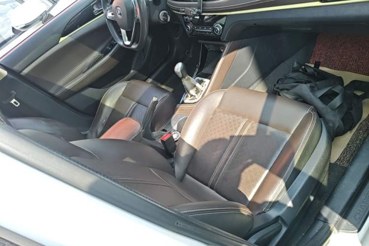 Used CHANGAN Eado DT 2018 1.6L Manual Smart Enjoyment Model Right Front Seat