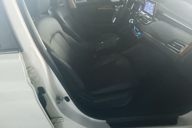 Used CHANGAN Eado DT 2018 1.6L Manual Smart Enjoyment Model Right Front Seat