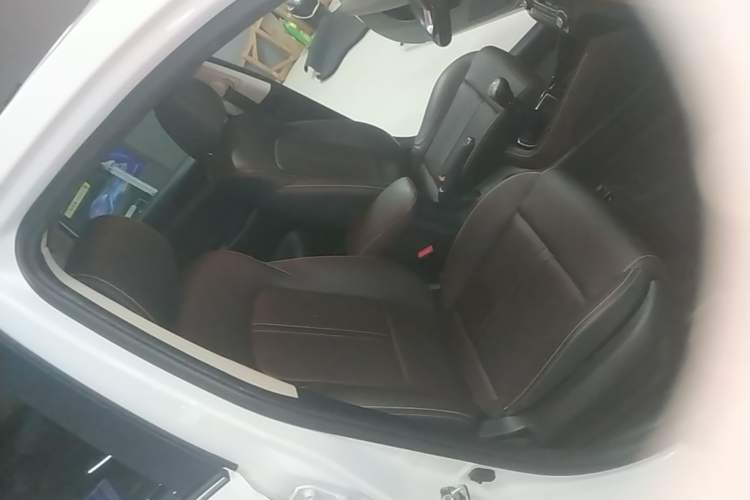 Used CHANGAN Eado DT 2018 1.6L Manual Smart Enjoyment Model Right Front Seat