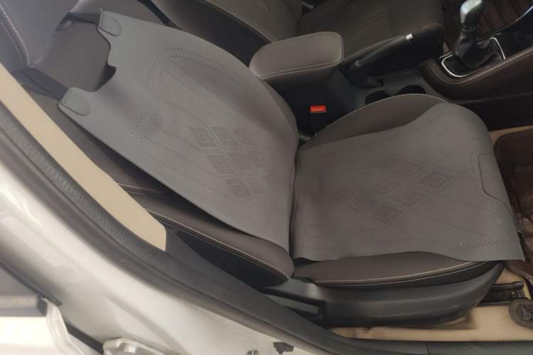 Used CHANGAN Eado DT 2018 1.6L Manual Enjoyment Model Right Front Seat