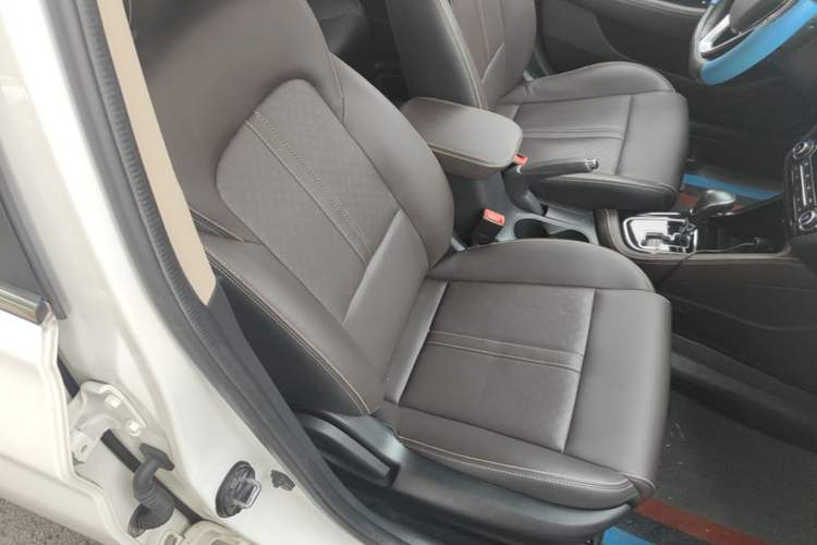 Used CHANGAN Eado DT 2018 1.6L Automatic Smart Enjoyment Model Right Front Seat