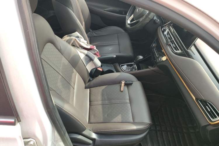 Used CHANGAN Eado DT 2018 1.6L Automatic Smart Enjoyment Model Right Front Seat