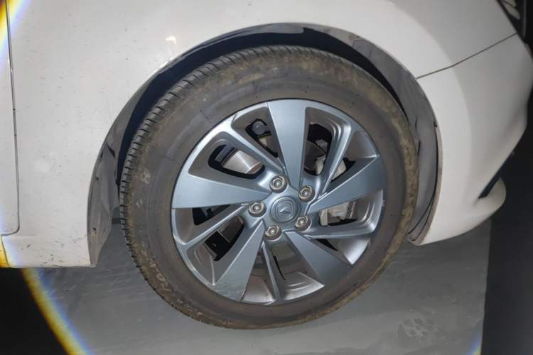 Used CHANGAN Eado DT 2018 1.6L Automatic Smart Enjoyment Model Right Front Wheel Hub