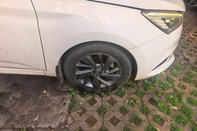 Used CHANGAN Eado DT 2018 1.6L Manual Enjoyment Model Right Front Wheel Hub