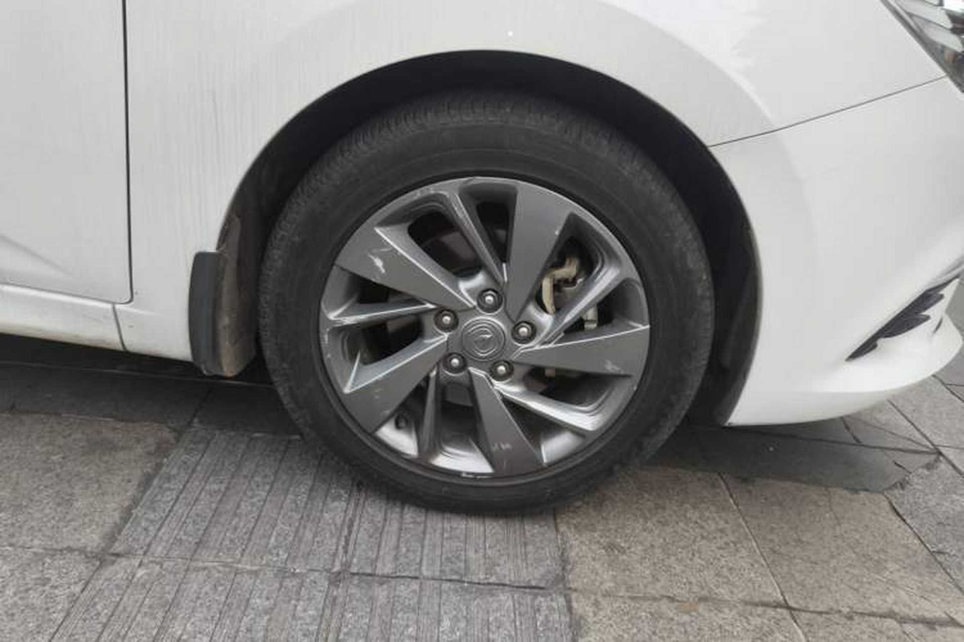 Used CHANGAN Eado DT 2018 1.6L Manual Comfort Model Right Front Wheel Hub