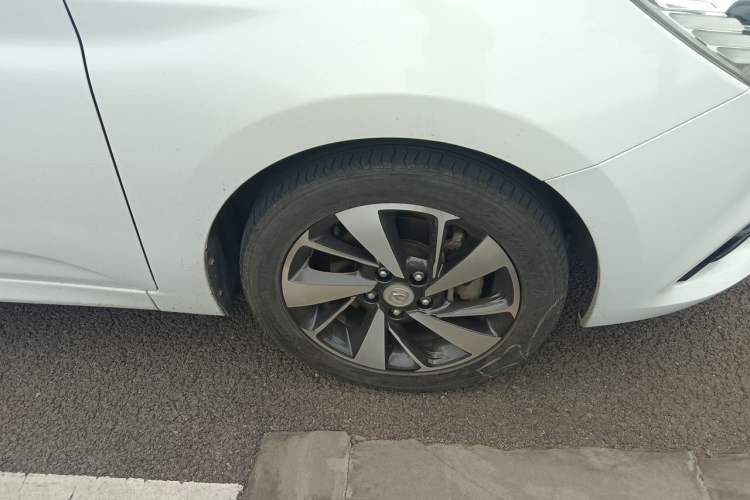 Used CHANGAN Eado DT 2018 1.6L Automatic Luxury Model Right Front Wheel Hub