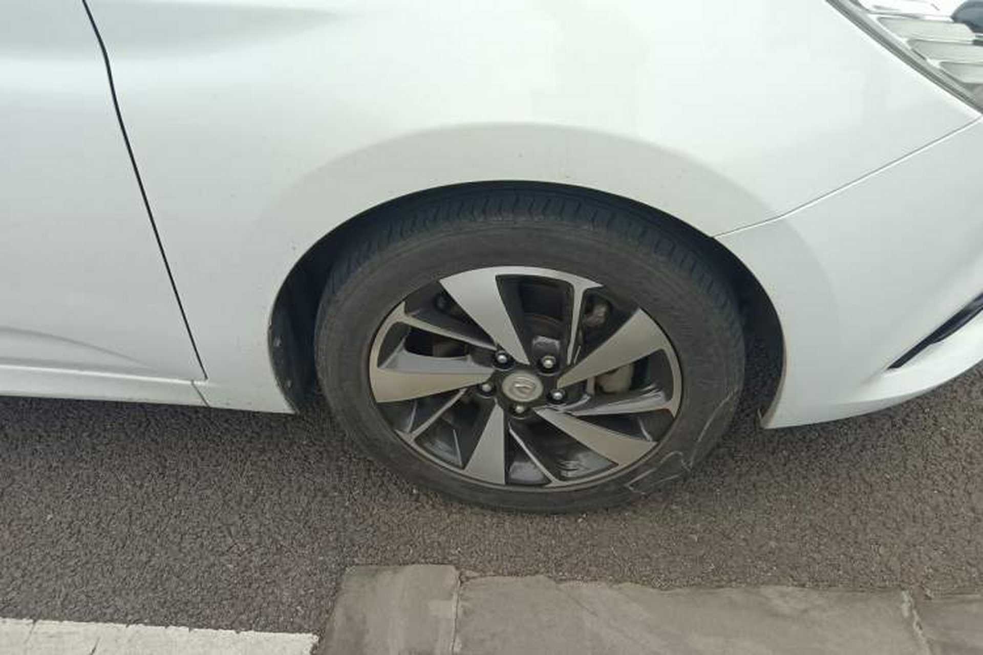 Used CHANGAN Eado DT 2018 1.6L Automatic Luxury Model Right Front Wheel Hub