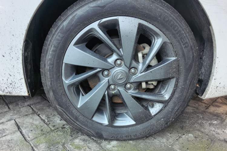 Used CHANGAN Eado DT 2018 1.6L Manual Smart Enjoyment Model Right Front Wheel Hub