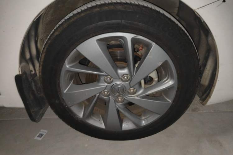 Used CHANGAN Eado DT 2018 1.6L Automatic Smart Enjoyment Model Right Front Wheel Hub