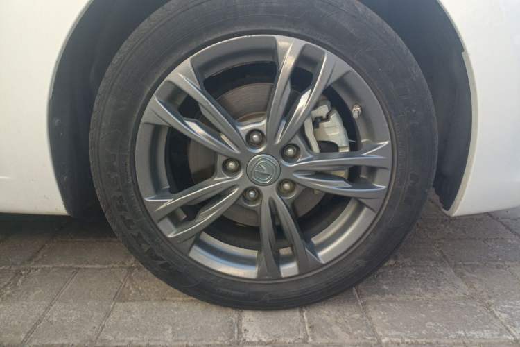 Used CHANGAN Eado DT 2018 1.6L Manual Comfort Model Right Front Wheel Hub