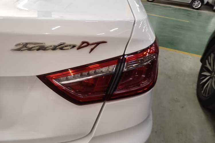 Used CHANGAN Eado DT 2018 1.6L Automatic Smart Enjoyment Model Right Rear Taillight