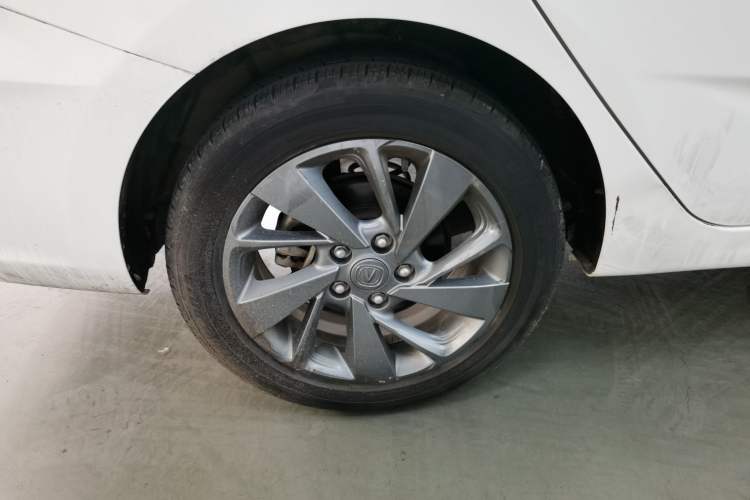 Used CHANGAN Eado DT 2018 1.6L Manual Comfort Model Right Rear Wheel Hub