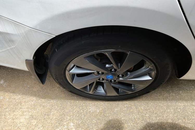 Used CHANGAN Eado DT 2018 1.6L Automatic Smart Enjoyment Model Right Rear Wheel Hub