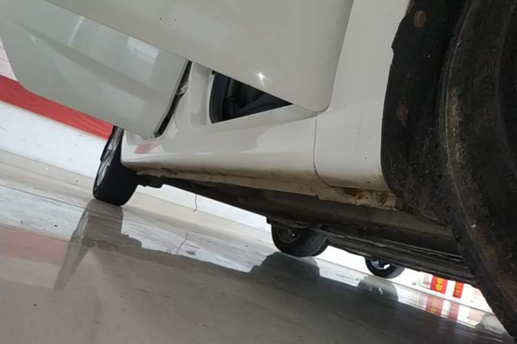Used CHANGAN Eado DT 2018 1.6L Manual Smart Enjoyment Model Right Side Sill