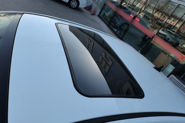 Used CHANGAN Eado DT 2018 1.6L Automatic Smart Enjoyment Model Roof