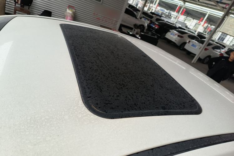 Used CHANGAN Eado DT 2018 1.6L Manual Enjoyment Model Roof