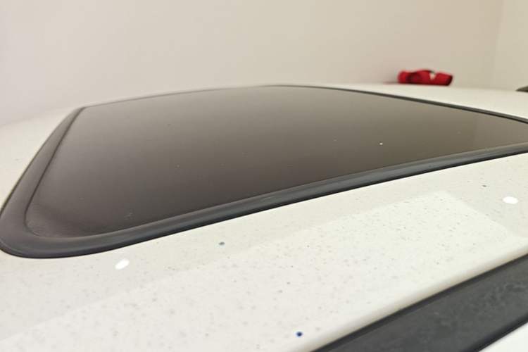 Used CHANGAN Eado DT 2018 1.6L Manual Comfort Model Roof