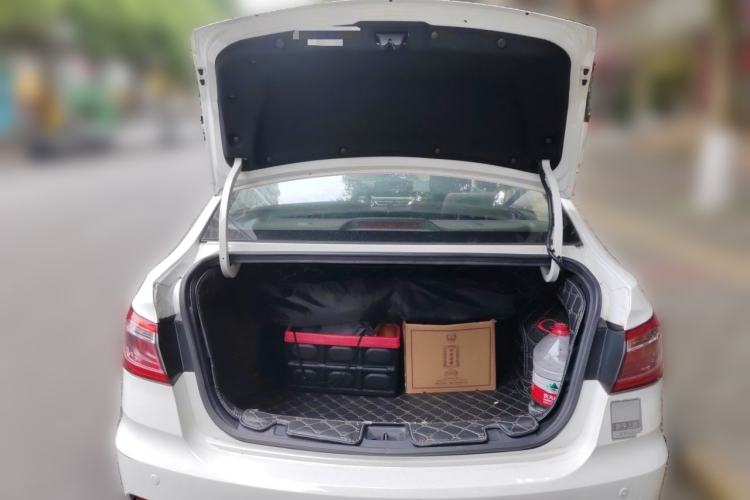 Used CHANGAN Eado DT 2018 1.6L Automatic Smart Enjoyment Model Trunk