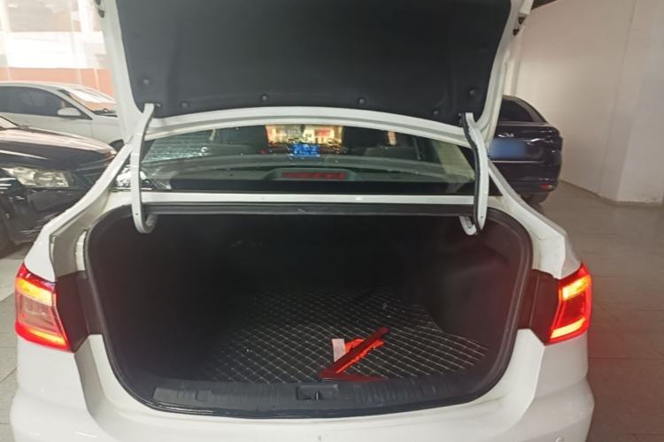 Used CHANGAN Eado DT 2018 1.6L Manual Smart Enjoyment Model Trunk