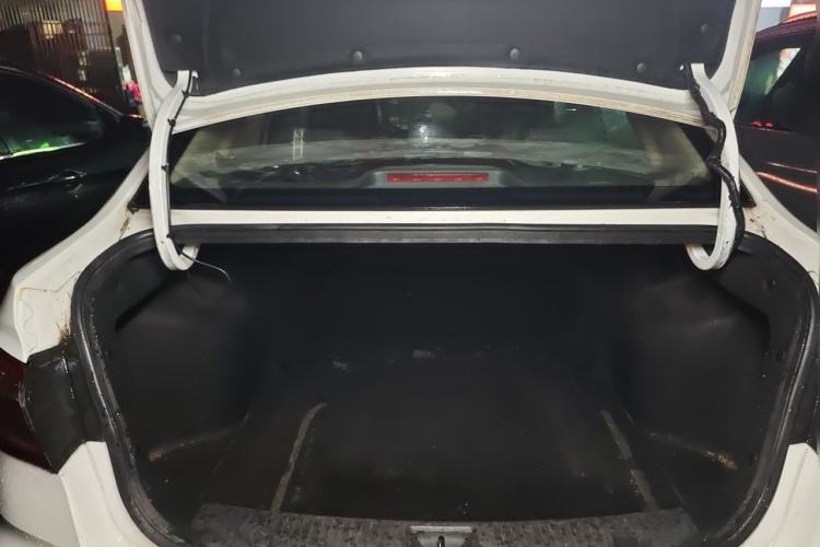 Used CHANGAN Eado DT 2018 1.6L Automatic Smart Enjoyment Model Trunk