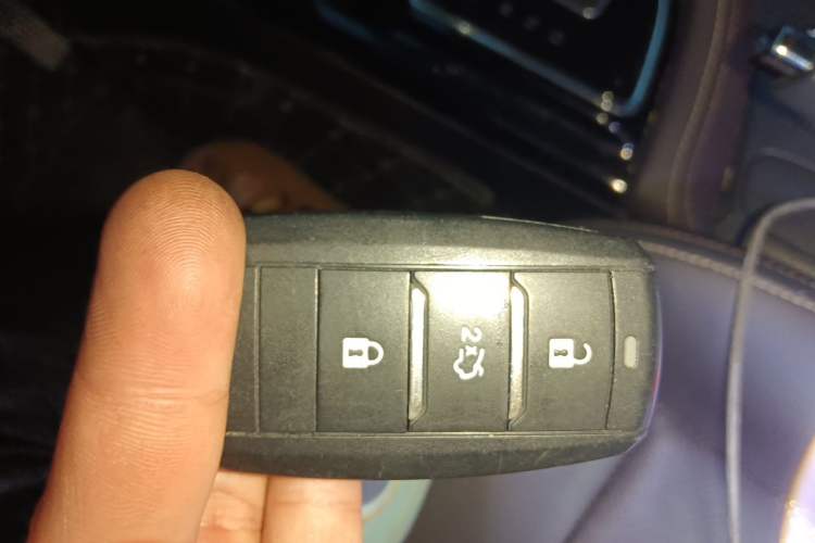 Used CHANGAN Eado DT 2018 1.6L Automatic Luxury Model Vehicle Key