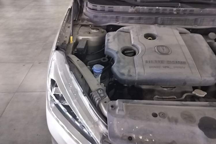 Used CHANGAN Eado DT 2018 1.6L Automatic Smart Enjoyment Model Engine Bay Right