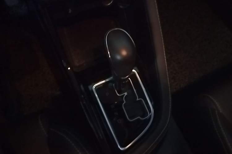 Used CHANGAN Eado DT 2018 1.6L Automatic Smart Enjoyment Model Gear Lever