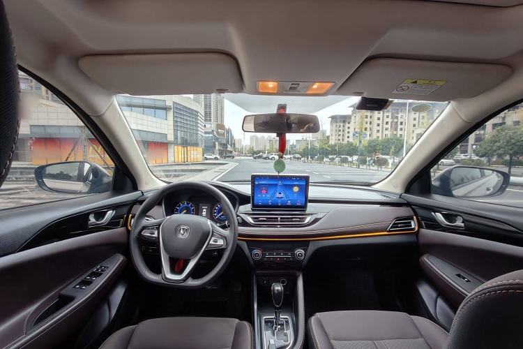 Used CHANGAN Eado DT 2019 1.6L Automatic Enjoyment Model China VI Standard Interior 1