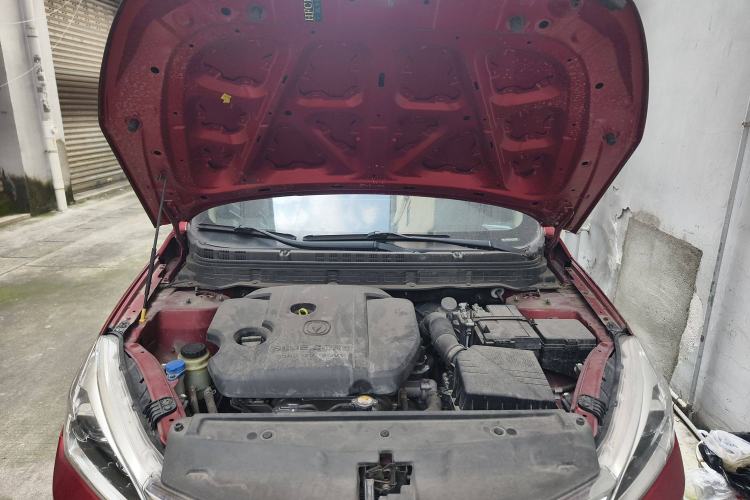 Used CHANGAN Eado DT 2019 1.6L Manual Enjoyment Model China VI Standard Engine Bay