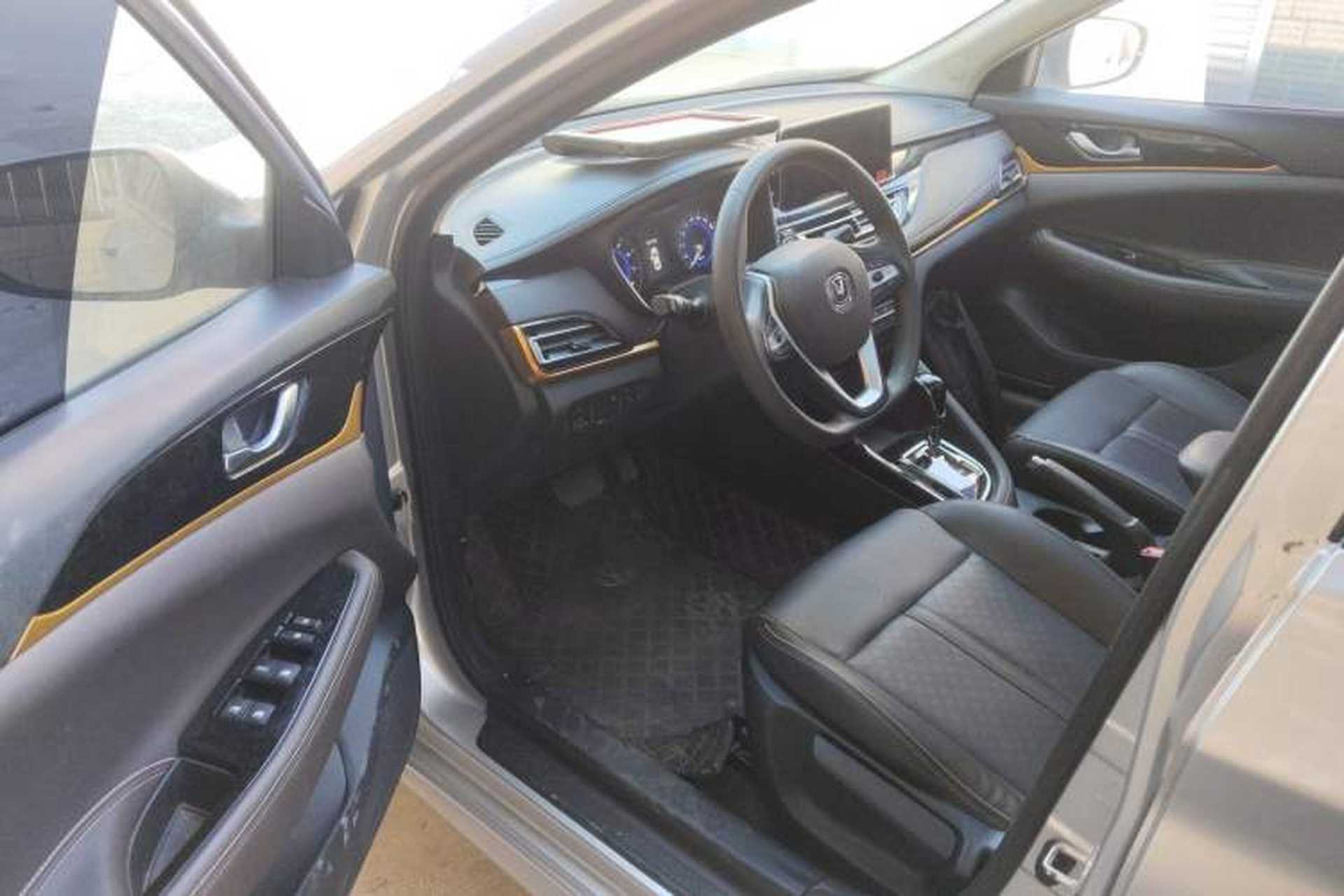 Used CHANGAN Eado DT 2019 1.6L Automatic Smart Enjoyment Model China VI Standard Driver Seat