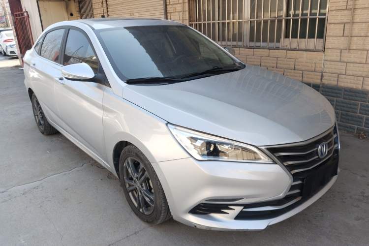 Used CHANGAN Eado DT 2019 1.6L Automatic Smart Enjoyment Model China VI Standard Exterior 1