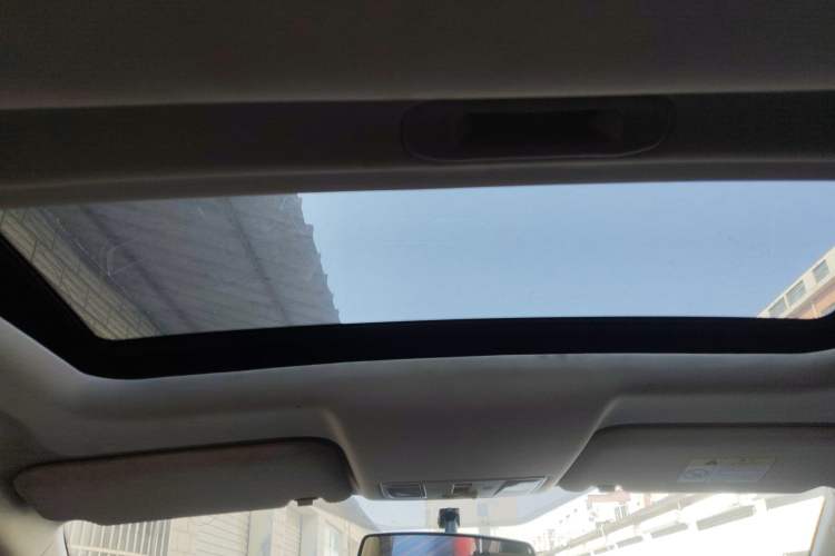 Used CHANGAN Eado DT 2019 1.6L Automatic Smart Enjoyment Model China VI Standard Headliner