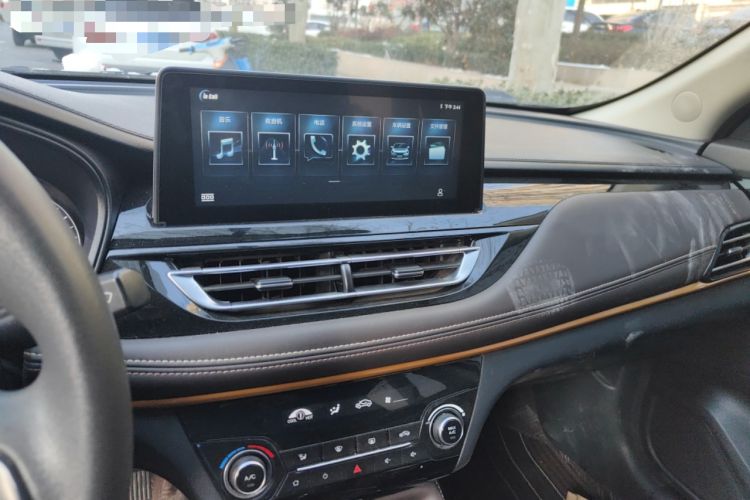 Used CHANGAN Eado DT 2019 1.6L Manual Enjoyment Model China VI Standard Audio And AC Panel