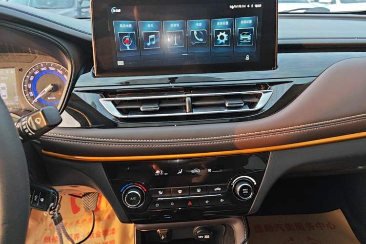 Used CHANGAN Eado DT 2019 1.6L Manual Enjoyment Model China VI Standard Audio And AC Panel