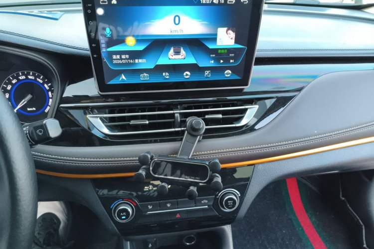 Used CHANGAN Eado DT 2019 1.6L Manual Enjoyment Model China VI Audio And AC Panel