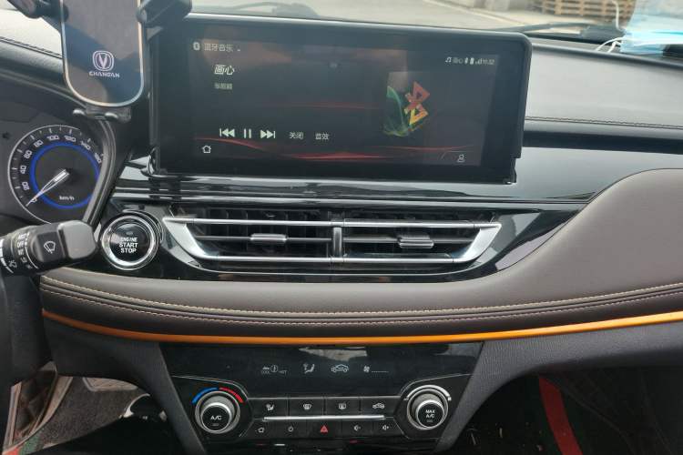 Used CHANGAN Eado DT 2019 1.6L Automatic Smart Enjoyment Model China VI Standard Audio And AC Panel